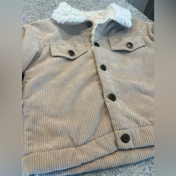 Sherpa Corduroy Jacket Size 5T - Picture 3 of 7